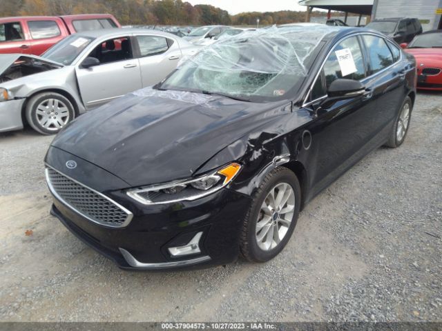 3FA6P0SU6KR113188 Ford Fusion Energi Titanium