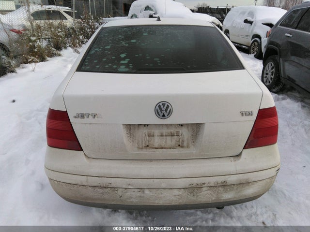2000 VOLKSWAGEN JETTA GLS VIN: 3VWSF29M9YM055951