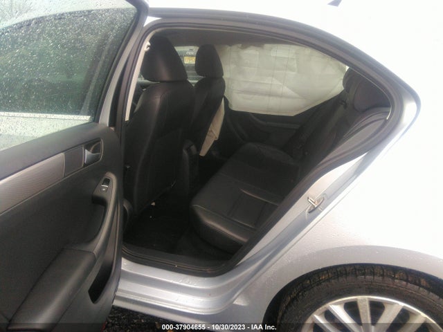 3VWD17AJ7FM232967 Volkswagen Jetta Sedan 1.8t Se