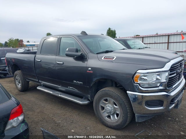 3C6UR5JL9KG565172 RAM 2500 Big Horn