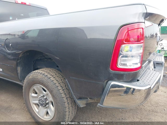 3C6UR5JL9KG565172 RAM 2500 Big Horn