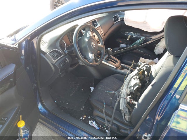 2018 NISSAN SENTRA SV VIN: 3N1AB7AP4JY204541