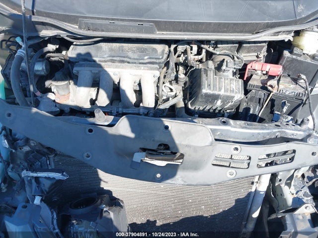 2013 HONDA FIT VIN: JHMGE8H39DC075876