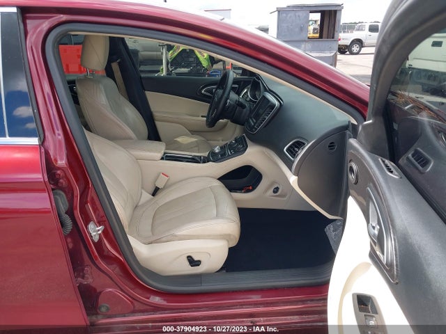 1C3CCCCG3GN114333 Chrysler 200 C