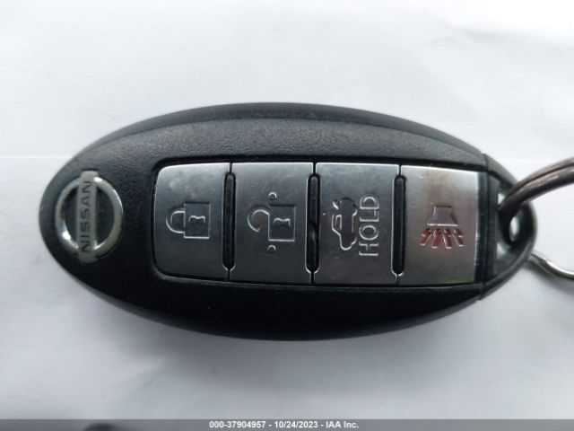 3N1AB7AP9HY317122 Nissan SENTRA SV