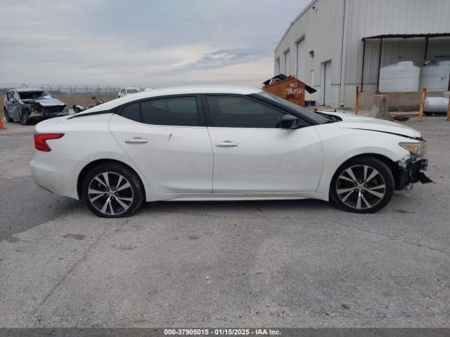1N4AA6AP9HC396932 Nissan Maxima 3.5 S