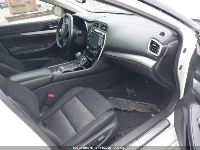 1N4AA6AP9HC396932 Nissan Maxima 3.5 S