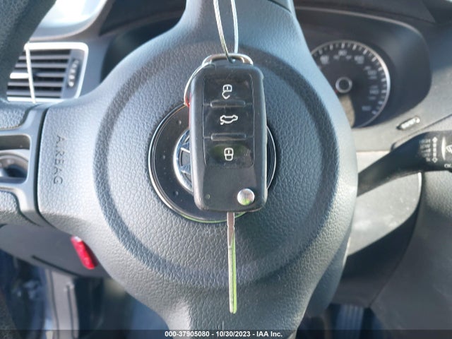 3VWLL7AJ9EM292947 Volkswagen Jetta 2.0l Tdi Value Edition
