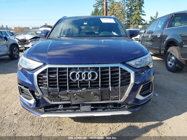 WA1AUCF33M1062398 Audi Q3 PREMIUM