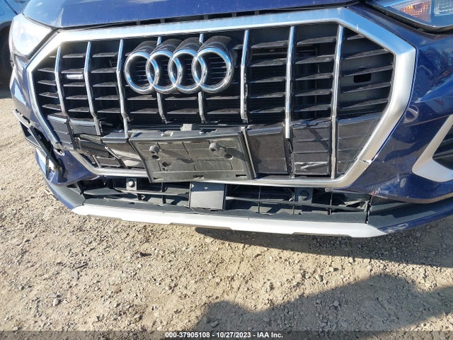 WA1AUCF33M1062398 Audi Q3 PREMIUM