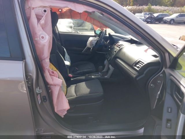 JF2SJAEC5EH471067 Subaru Forester 2.5i Premium