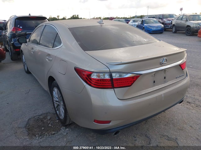 2013 LEXUS ES 350 4DR SDN VIN: JTHBK1GG2D2025485