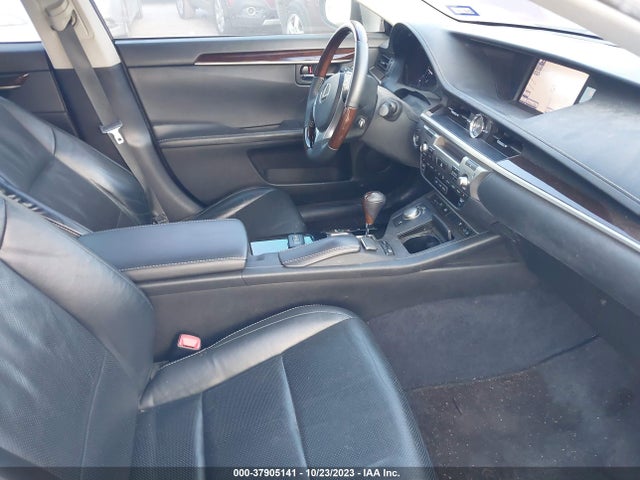 2013 LEXUS ES 350 4DR SDN VIN: JTHBK1GG2D2025485
