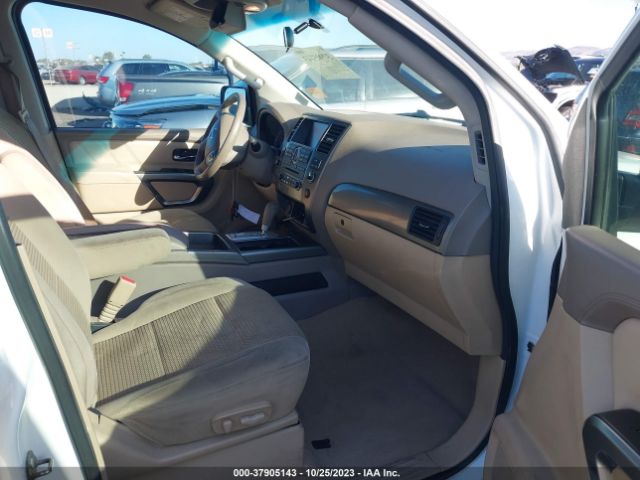 5N1BA0NDXFN622629 Nissan ARMADA SV