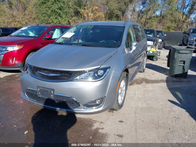 Chrysler Pacifica Touring L 2020 2C4RC1BG6LR131586 Image 2