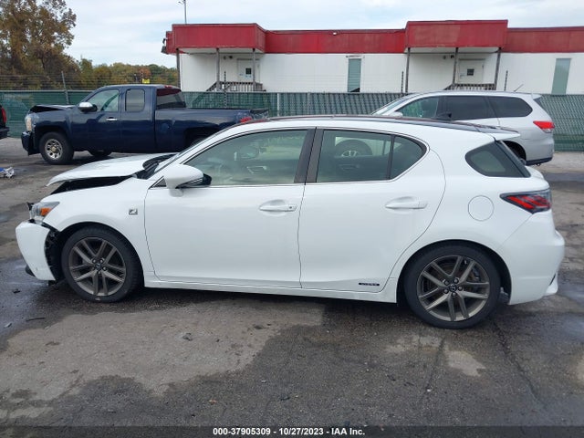 JTHKD5BH3F2232519 Lexus Ct 200h Hybrid