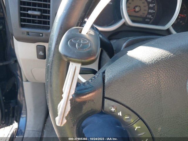 2004 TOYOTA 4RUNNER JTEZU14R748009548 Photo 10