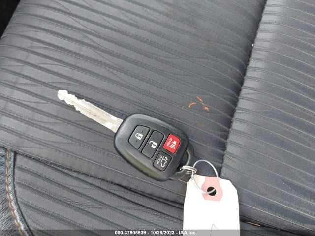 Toyota Highlander Le 2014 5TDBKRFH4ES007865 Image 11