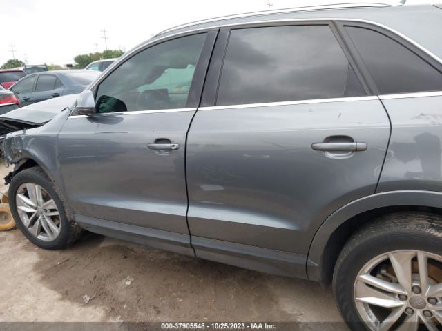 WA1EFCFS5GR007606 Audi Q3 2.0t Premium Plus