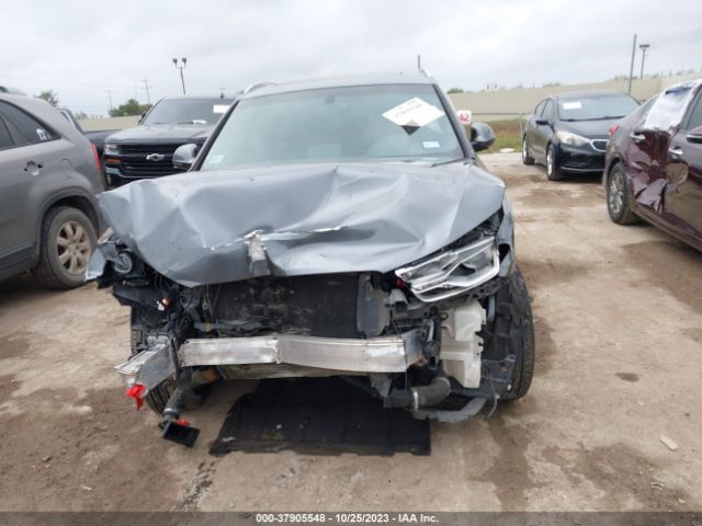WA1EFCFS5GR007606 Audi Q3 2.0t Premium Plus