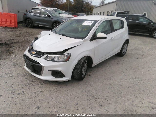Chevrolet SONIC LT 2019 1G1JG6SB0K4127241 Image 2