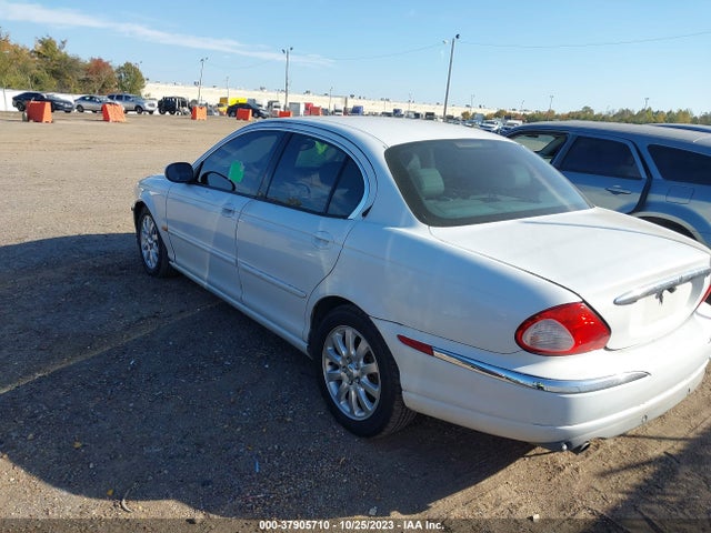 2002 JAGUAR X-TYPE SAJEA51D82XC82646 Photo 2