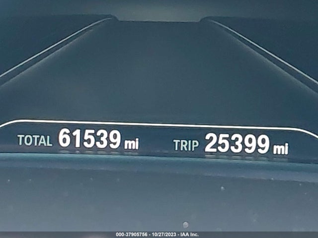 WBA7F0C5XJGM23095 BMW 750i