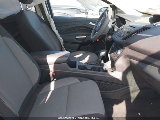 1FMCU0GD6JUA73521 Ford ESCAPE SE