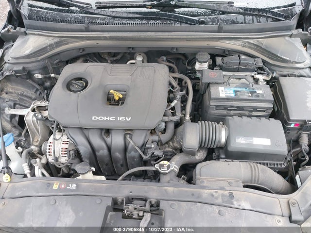 Hyundai Elantra Value Edition 2017 5NPD84LF6HH177765 Image 10