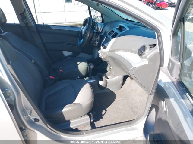 Chevrolet Spark 1lt Cvt 2015 KL8CD6S95FC745035 Image 5