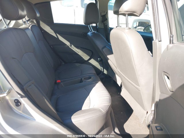 Chevrolet Spark 1lt Cvt 2015 KL8CD6S95FC745035 Image 8