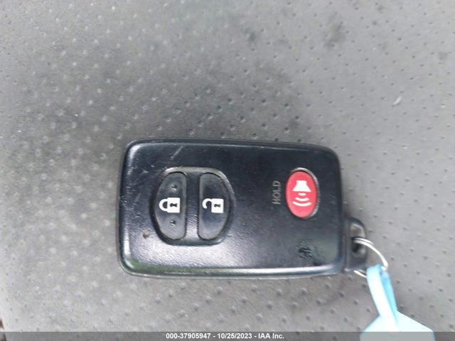 Toyota Prius Two 2014 JTDKN3DU1E1804947 Image 11