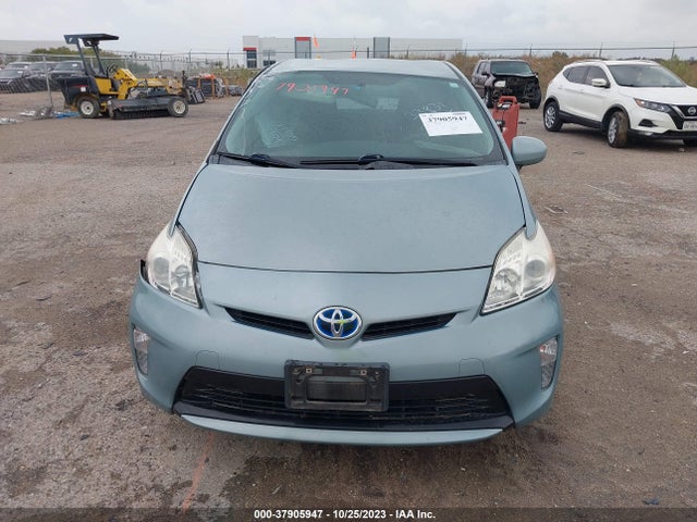 Toyota Prius Two 2014 JTDKN3DU1E1804947 Image 12