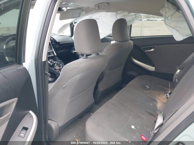 Toyota Prius Two 2014 JTDKN3DU1E1804947 Image 8
