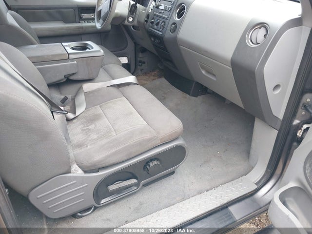 2004 FORD F-150 STX/XLT/XL VIN: 1FTRX12W74FA02633