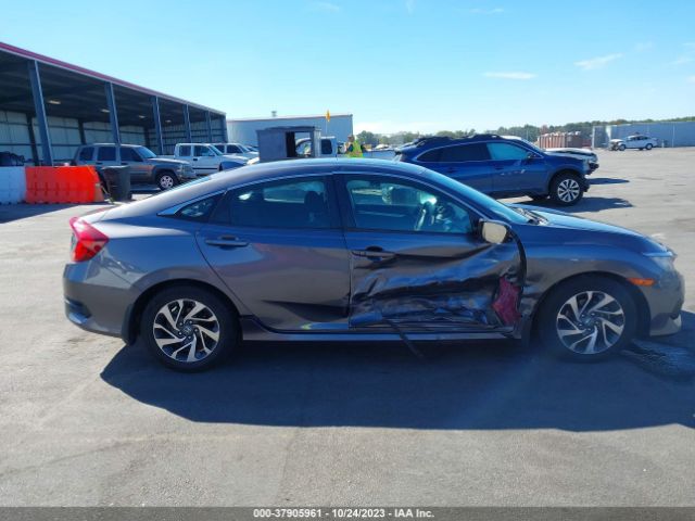 19XFC2F75HE078424 Honda Civic Sedan Ex