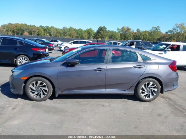 19XFC2F75HE078424 Honda Civic Sedan Ex