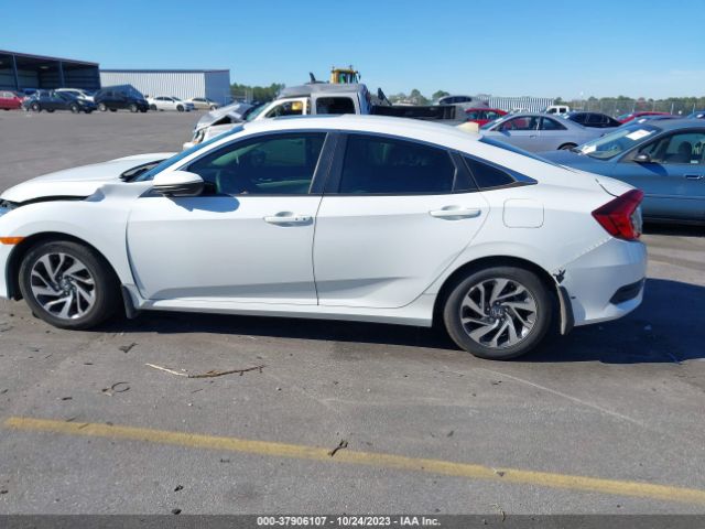 19XFC2F74GE012543 Honda Civic Sedan Ex