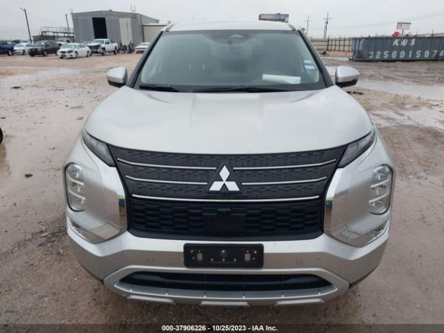 JA4J3UA89PZ052105 Mitsubishi Outlander Se