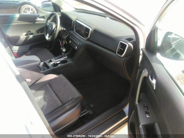 KNDPM3AC6L7675490 KIA Sportage Lx