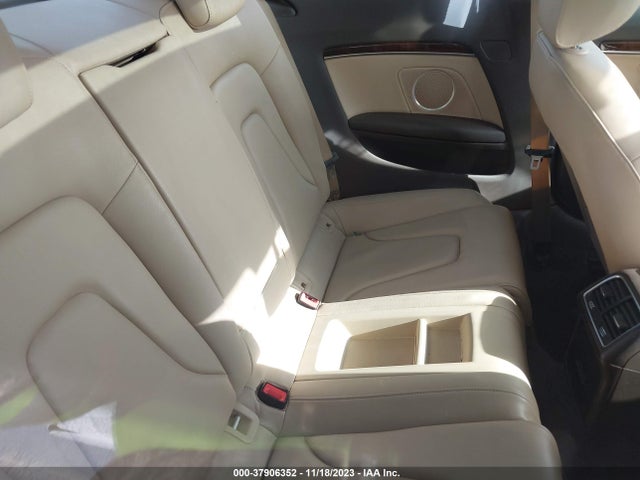 WAULFAFR7EA042848 Audi A5 Premium Plus