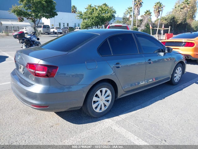 3VW267AJ8GM383567 Volkswagen Jetta Sedan 1.4t S