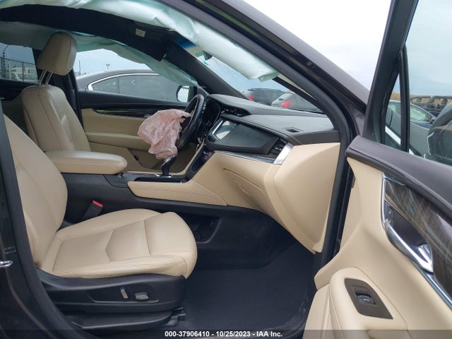 1GYKNARS7KZ172586 Cadillac Xt5 Standard