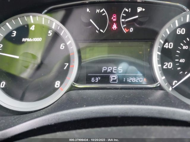 3N1AB7AP3FL675794 Nissan SENTRA SV
