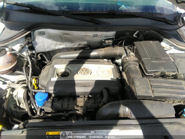 WVGAV7AX4FW545078 Volkswagen TIGUAN SE