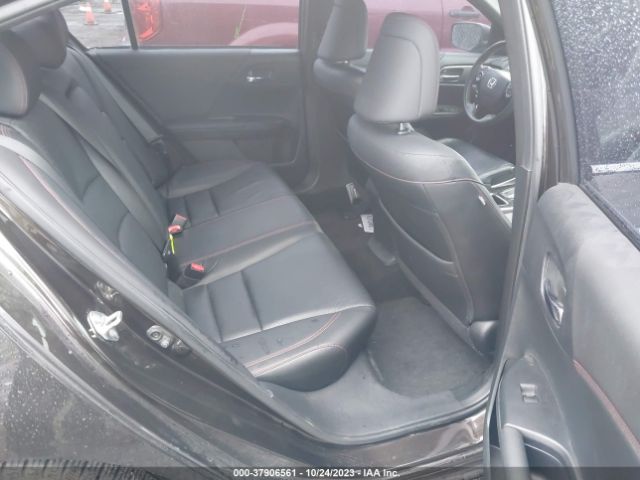1HGCR2F18HA124989 Honda Accord Sedan Sport Se