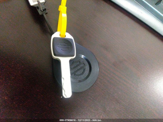 2023 HARLEY-DAVIDSON FXBBS 1HD1YYK1XPB046479 Photo 10