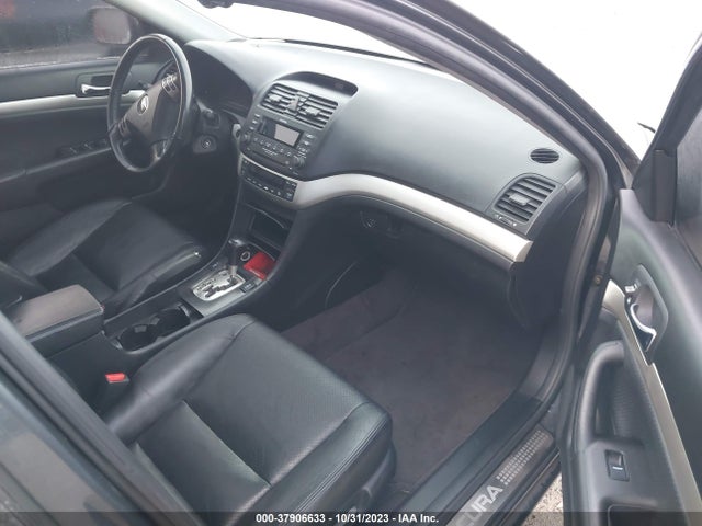 2005 ACURA TSX VIN: JH4CL96805C000929