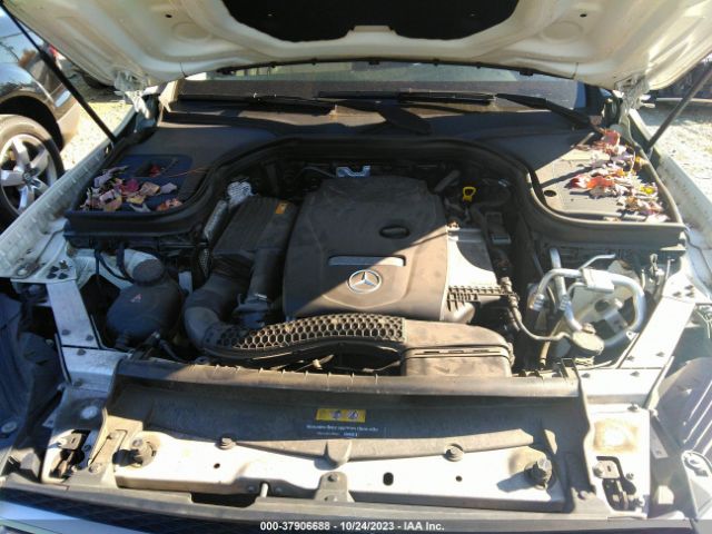 2018 MERCEDES-BENZ GLC 300 WDC0G4KB7JV057408 Photo 9