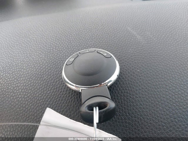 2010 MINI COOPER WMWMR3C54ATU98376 Photo 10